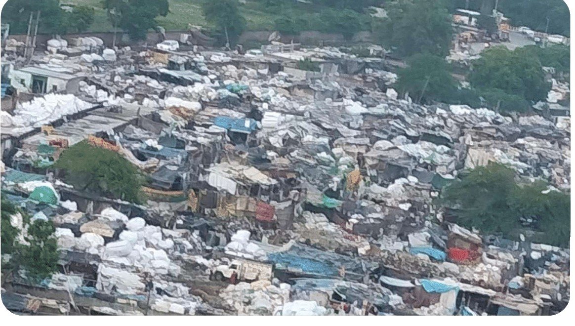 Encroachment and waste, Kaushambi–Ghazipur